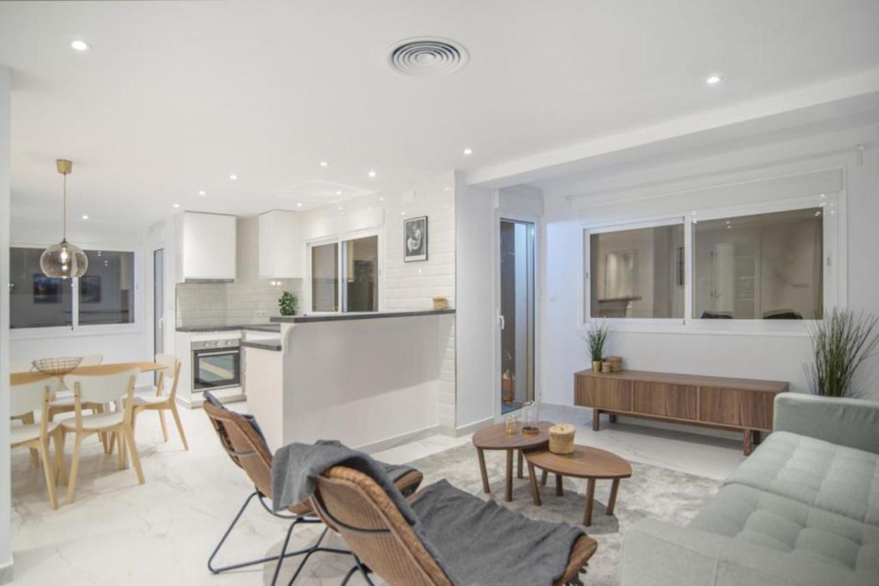 Luxury Apartment 丰希罗拉 外观 照片